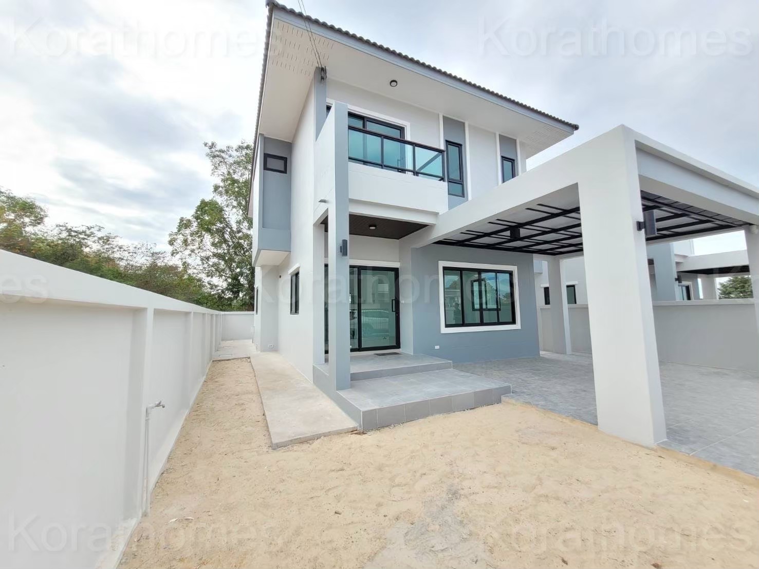 LINE_ALBUM_บ้านติดสนาม 80 พรรษา 2.99 วันโอนคนละครึ่ง_2511