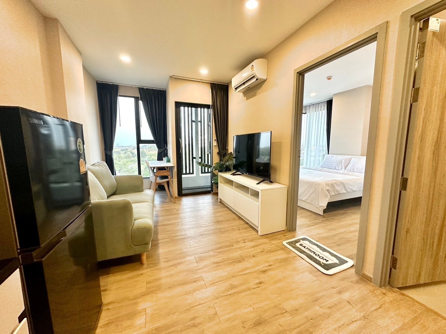 LINE_ALBUM_ห้องขาย Rise คอนโด 1.75 ล โอนคนละครึ่ง_251121_13_0